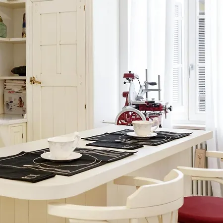 Design Apartment *